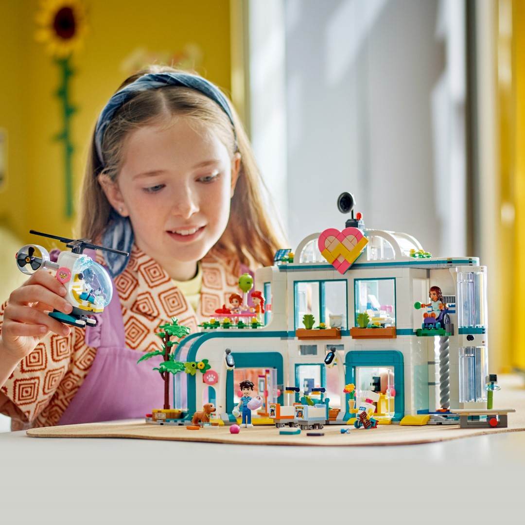 LEGO Friends Heartlake’i Linna haigla 42621L