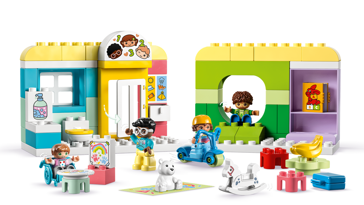 LEGO DUPLO Elu päevakeskuses 10992L