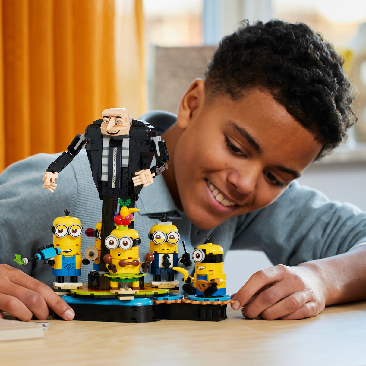 LEGO Minions Klotsidest kokkupandav Gru ja Käsilased 75582L